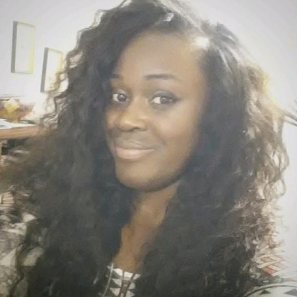 Meet your Posher, Cheryl - Picture 1 of 1